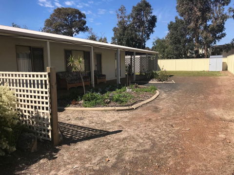 Bootsy's Retreat - Maitland Accommodation 0