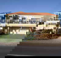 Century 21 SouthCoast Hayman - Maitland Accommodation