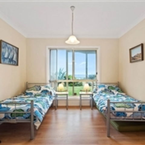 Century 21 SouthCoast: Hayman - Maitland Accommodation 5