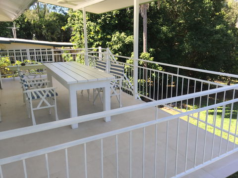 Daggoombah Holiday House - Maitland Accommodation 7