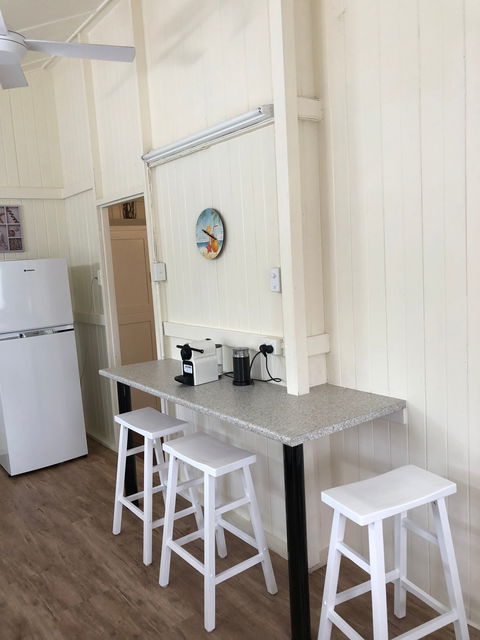 Daggoombah Holiday House - Maitland Accommodation 8