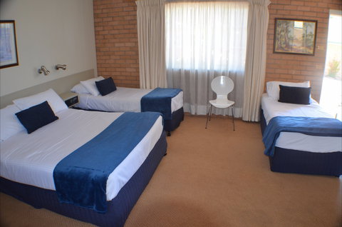 Deer Park Motor Inn Armidale - Maitland Accommodation 2