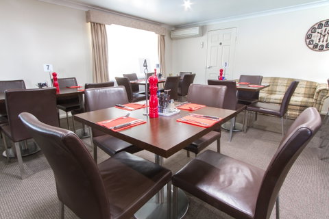 Harvest Lodge - Maitland Accommodation 1