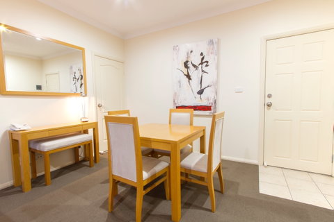 Harvest Lodge - Maitland Accommodation 2