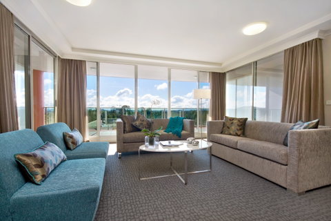 Pacific Suites Canberra - Maitland Accommodation 2