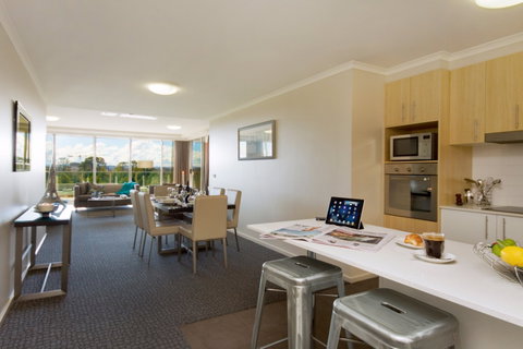 Pacific Suites Canberra - Maitland Accommodation 4