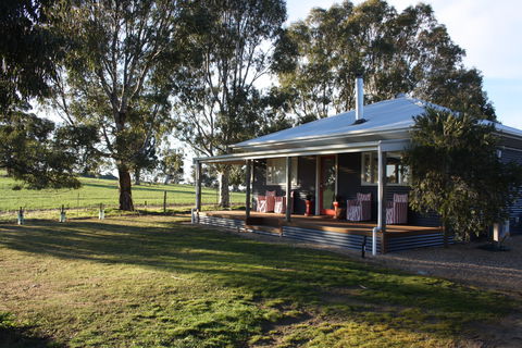 Rabbiters Hut - Maitland Accommodation 0