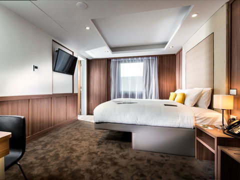 The Hougoumont Hotel - Maitland Accommodation 2