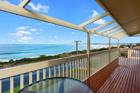 Absolute Boomer - Maitland Accommodation 0