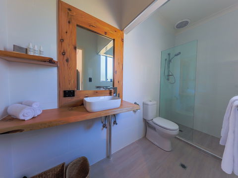 COAST Motel & Apartments - Maitland Accommodation 2