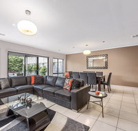 Mount Gambier Apartments - MG Delux - Maitland Accommodation