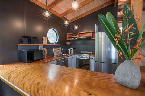 Myaree At Myola - Stylish Jervis Bay Beach House - Maitland Accommodation 0