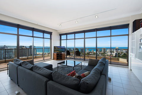 Seascape Penthouse - Maitland Accommodation 0