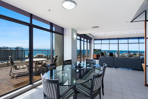 Seascape Penthouse - Maitland Accommodation 1