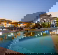 Sydney Beachouse YHA - Collaroy - Maitland Accommodation