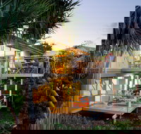 The Retreat Beach Houses - Maitland Accommodation