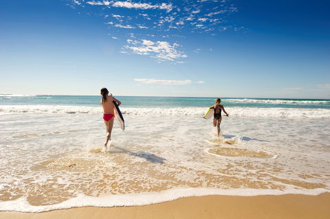 The Retreat Beach Houses - Maitland Accommodation 1