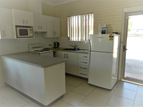 API Pelican Beach Front Apartments Kalbarri - Maitland Accommodation 1