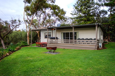 Aruma River House - Maitland Accommodation 0