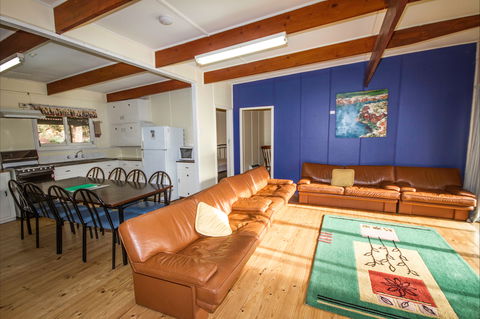 Aruma River House - Maitland Accommodation 1