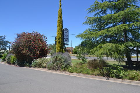 Ashleigh Court Motor Inn - Maitland Accommodation 1