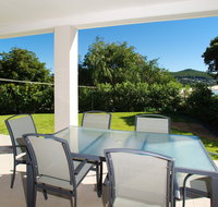 Fingal Bay Beach House - Maitland Accommodation
