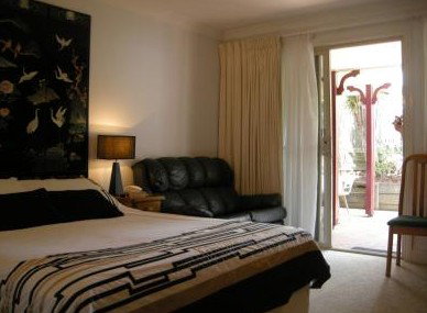 Ruskin House - Maitland Accommodation 4