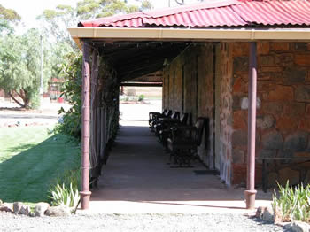 Fraser Range Sheep Station - Maitland Accommodation 3