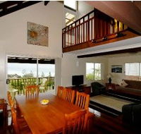 Bonny Hills Beach House - Maitland Accommodation