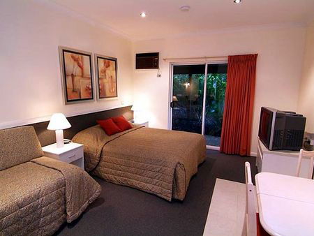 Dunsborough Motel - Maitland Accommodation 1