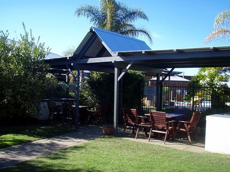 Dunsborough Motel - Maitland Accommodation 2