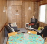 Dunsmore Holiday Unit - Maitland Accommodation