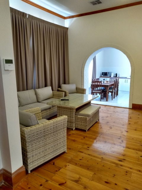 Adelaide Hills Birdwood Cottage - Maitland Accommodation 0