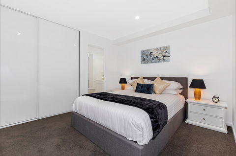 Astra Apartments Newcastle - Maitland Accommodation 2