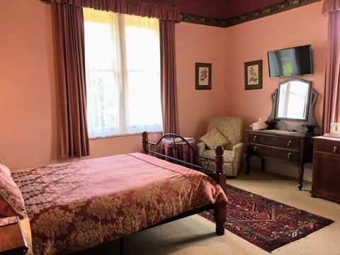 Cambridge House B&B - Maitland Accommodation 1