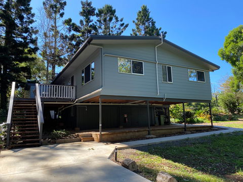 Clouds Mapleton - Maitland Accommodation 2