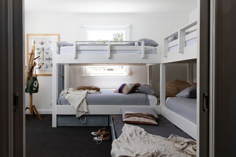 Fingal House - Maitland Accommodation 2