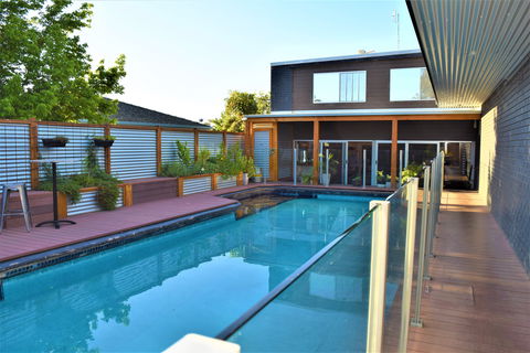Heathcote Inn - Maitland Accommodation 0