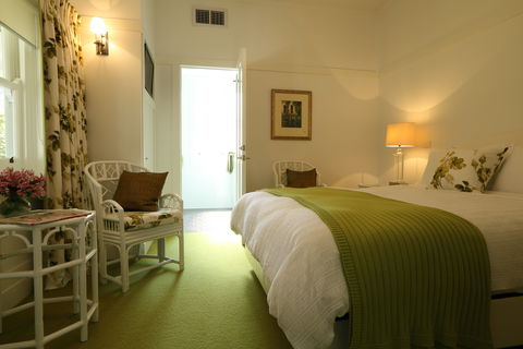 Holmwood Guesthouse And Spa Cottages - Maitland Accommodation 2