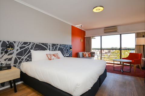 Ibis Styles Kalgoorlie - Maitland Accommodation 1