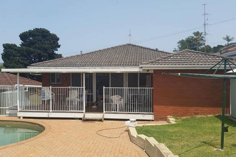 Landy's Holiday House - Maitland Accommodation 1