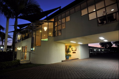 McNevins Maryborough Motel - Maitland Accommodation 0