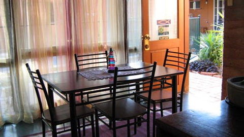 Molliejay Bed And Breakfast - Maitland Accommodation 2