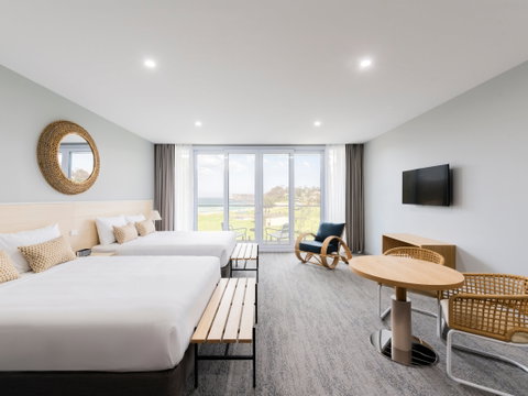 Abode Malua Bay - Maitland Accommodation 2
