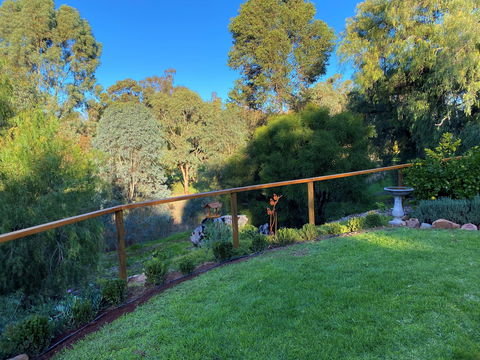 Adagio In Auburn - Maitland Accommodation 2