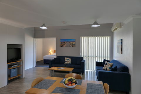 Amalfi Resort  Busselton - Maitland Accommodation 2