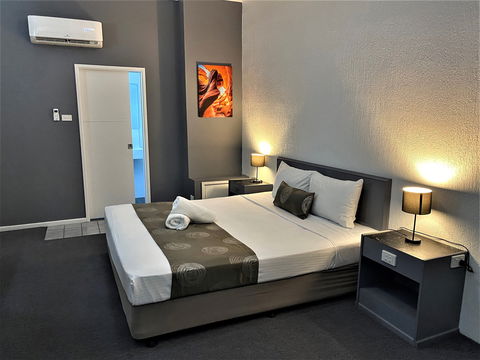 Archer Park Motel - Maitland Accommodation 0