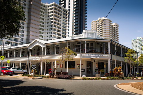 Coolangatta Sands Hotel - Maitland Accommodation 0