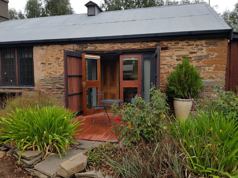 Cypress Studio - Mintaro - Maitland Accommodation 0