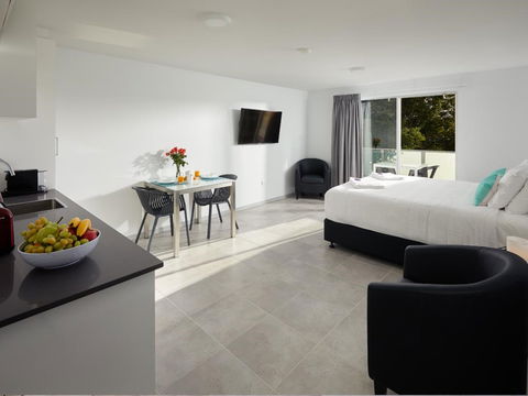 East Maitland Executive Apartments - Maitland Accommodation 1